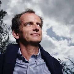 Eric Lambin Headshot