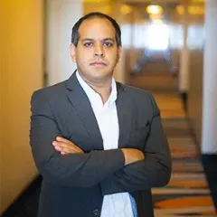 Carlos Portillo Headshot