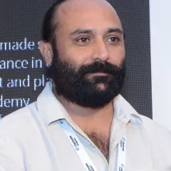 Sarvajeet Singh Gill Headshot