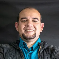 David Prieto-Torres Headshot