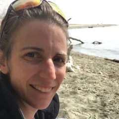 Cornelia Hett Headshot