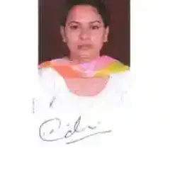 Nidhi Bhakuni Headshot