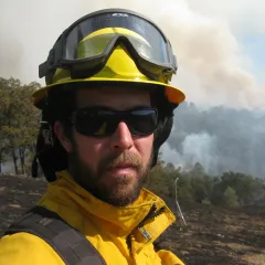 Evan Ellicott Headshot