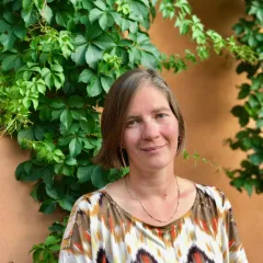 Gretchen Walters Headshot