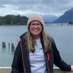 Sarah Jones Headshot